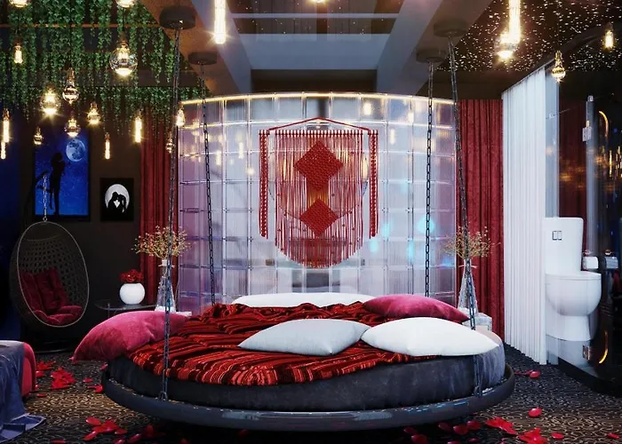 Zen Khách sạn tình yêu Hạ Long